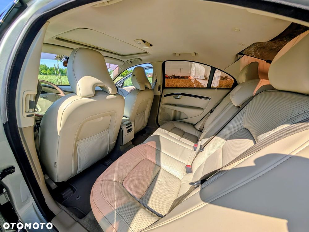 Volvo S80 2.4D5 Summum - 19