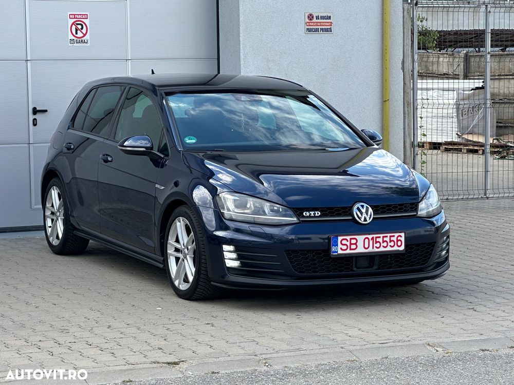 Volkswagen Golf 2.0 TDI GTD - 13