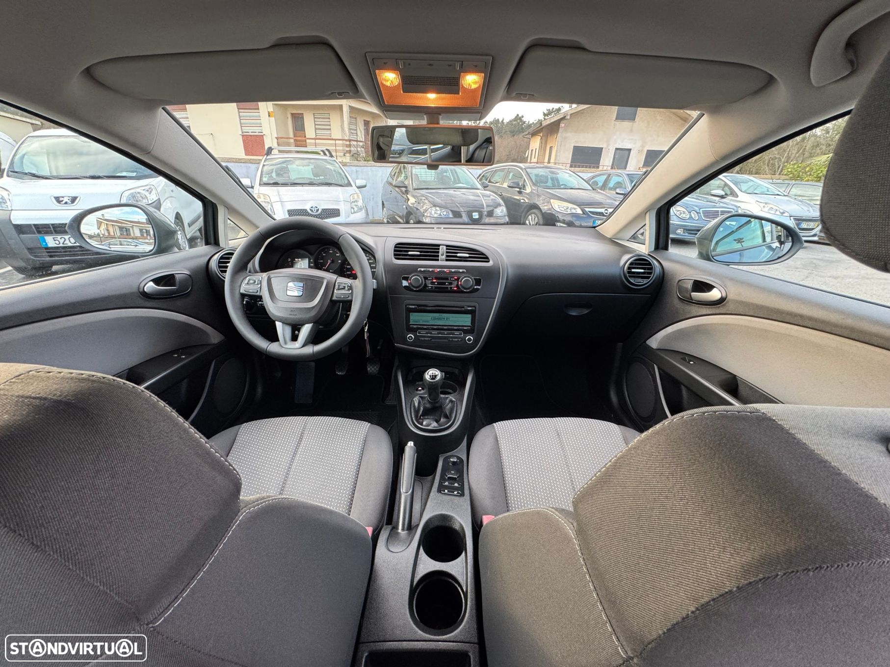 SEAT Leon 1.6 TDI Reference - 6