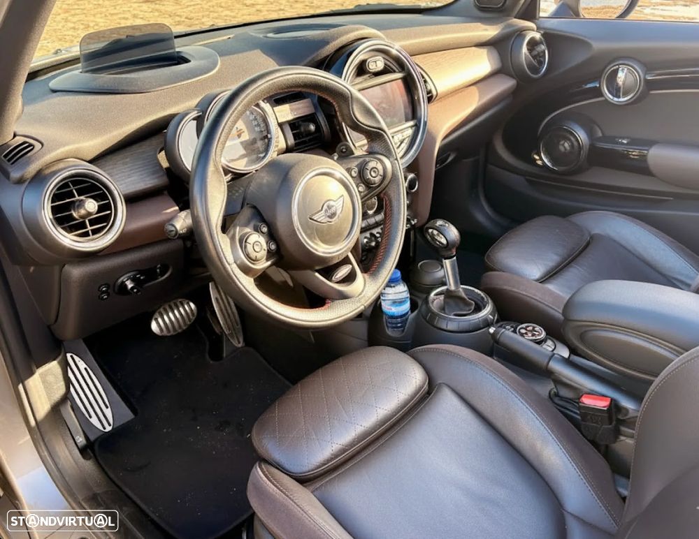 MINI 3 Portas Cooper SD Auto Desportiva - 17