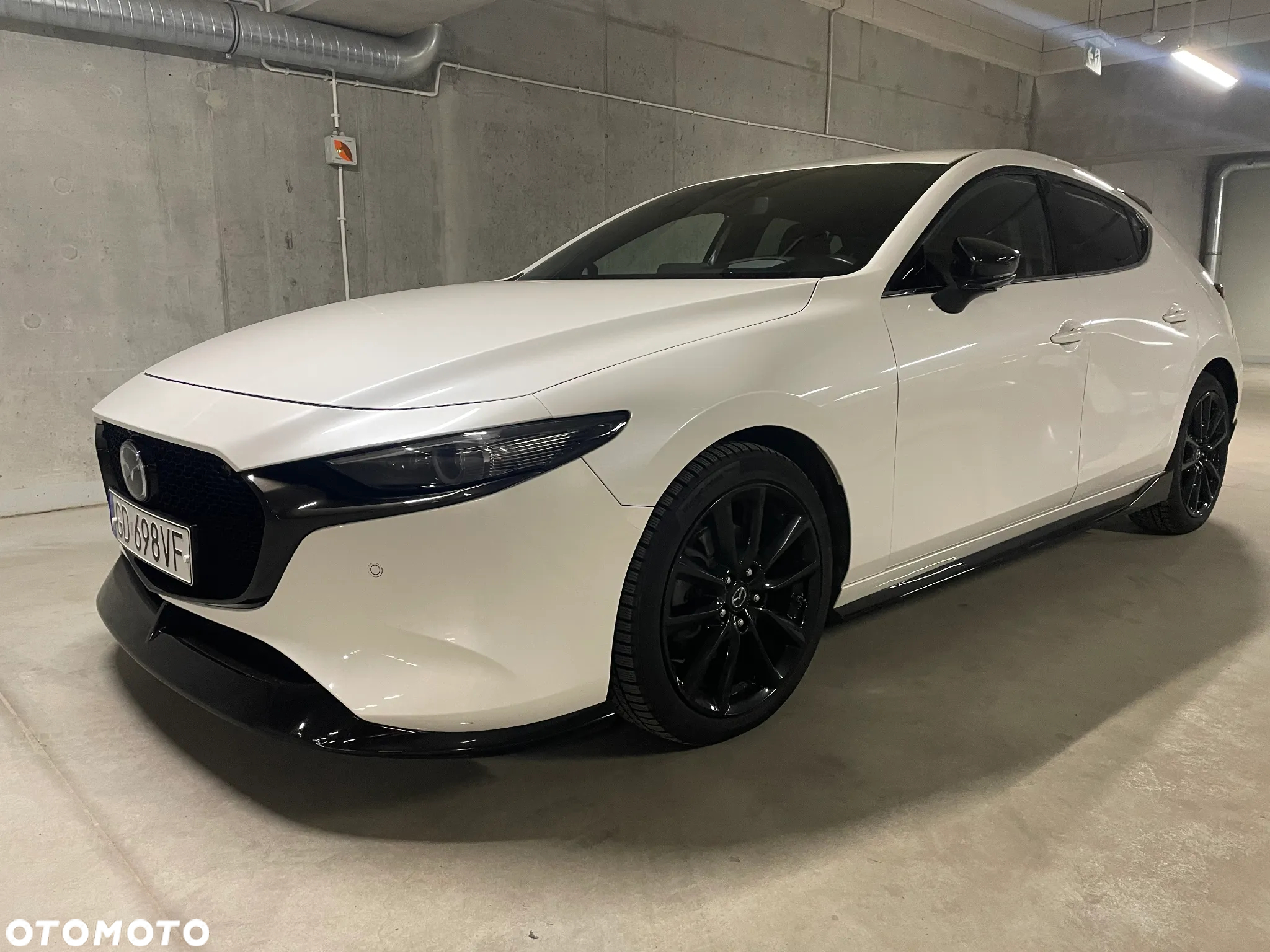 Mazda 3 - 5