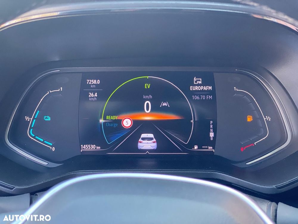 Renault Clio V E-Tech 145 Techno - 11