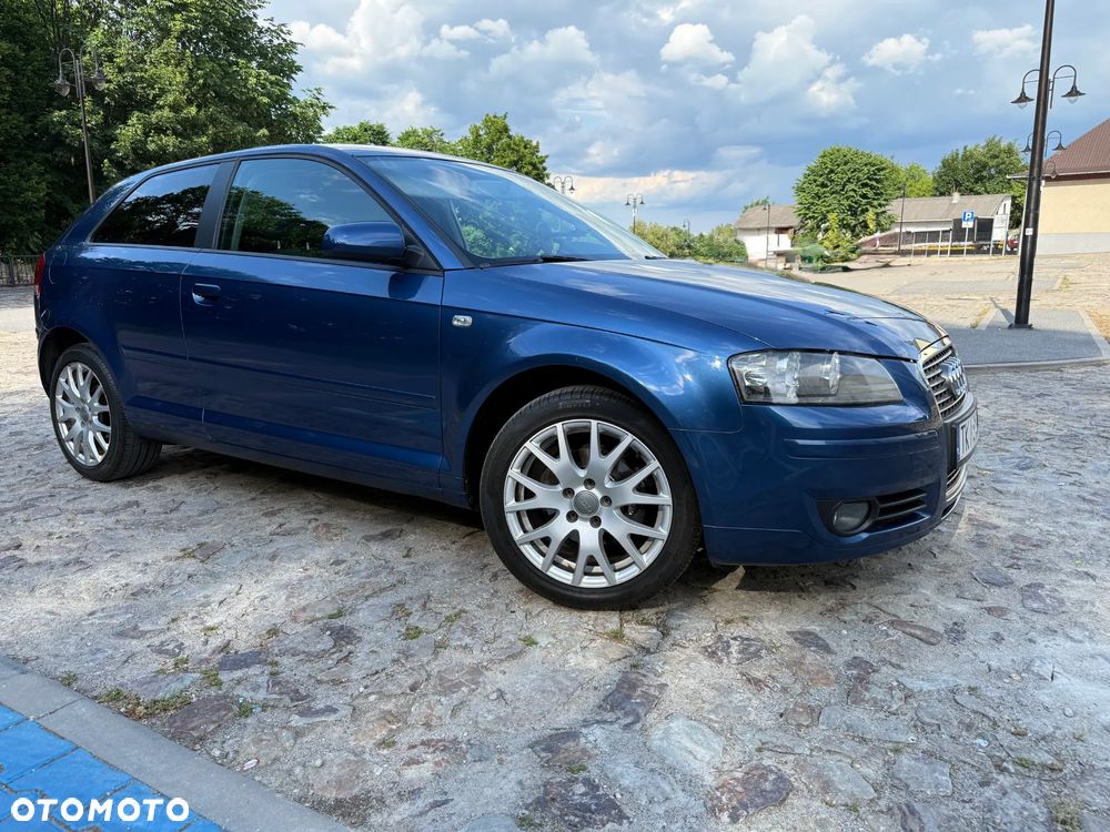 Audi A3 3-drzwiowe 1.6 Ambiente - 2