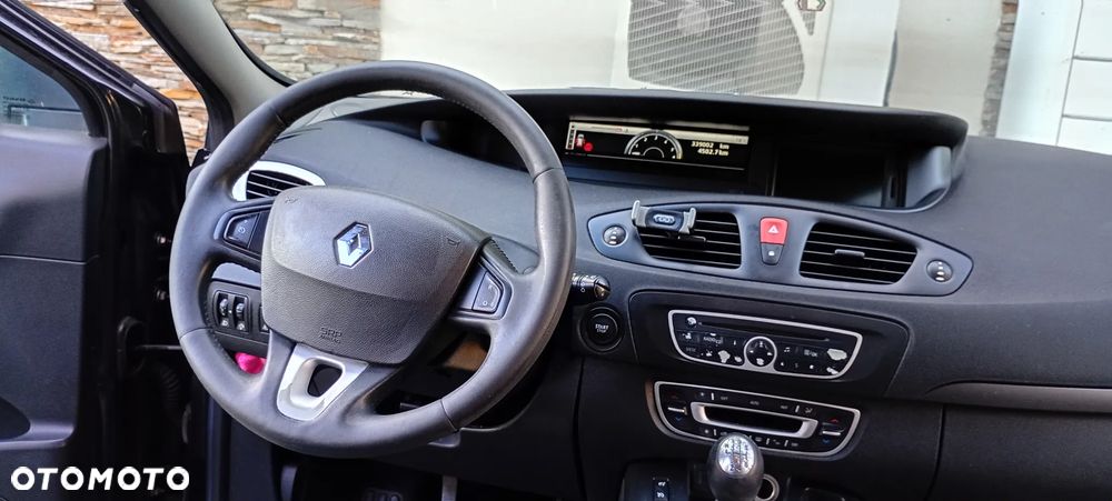 Renault Scenic - 4