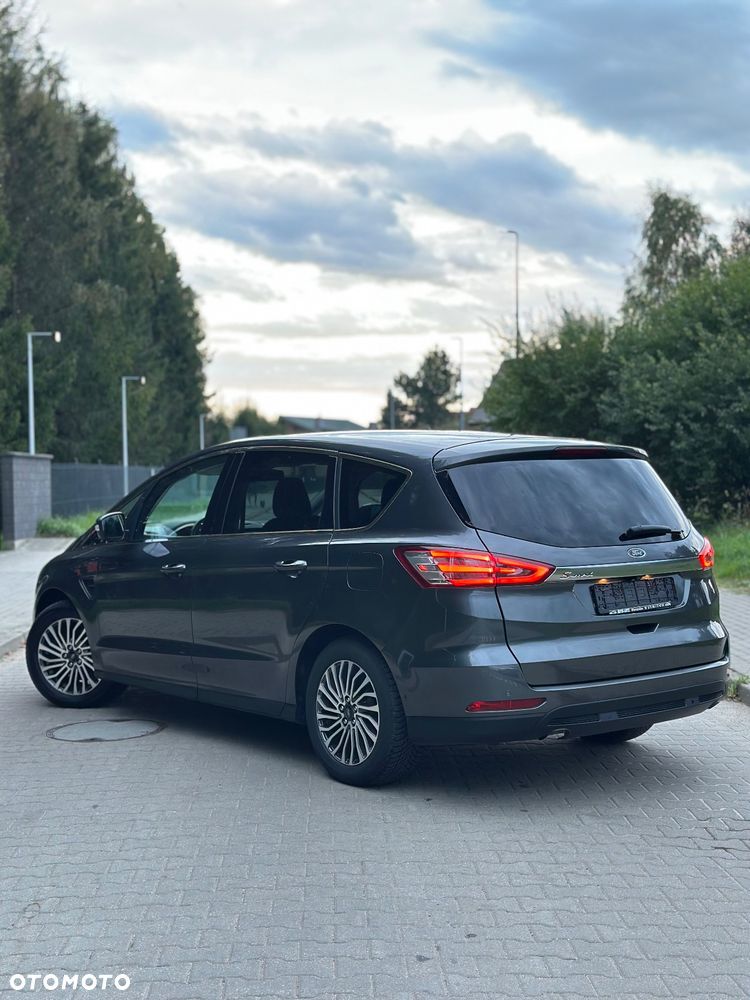 Ford S-Max 2.0 EcoBlue Titanium - 4