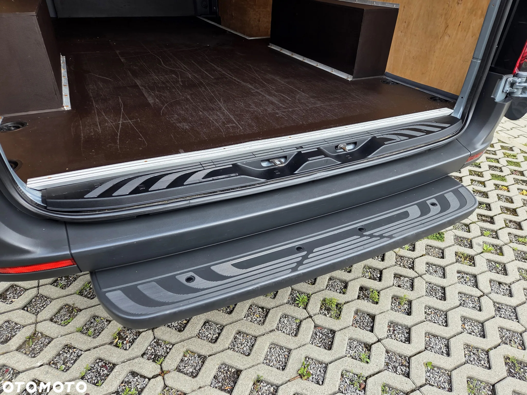 Mercedes-Benz Sprinter - 18