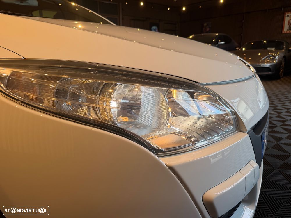 Renault Mégane Coupe 1.5 dCi Bose Edition SS - 8