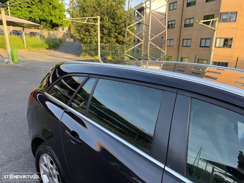 Opel Insignia Sports Tourer - 19