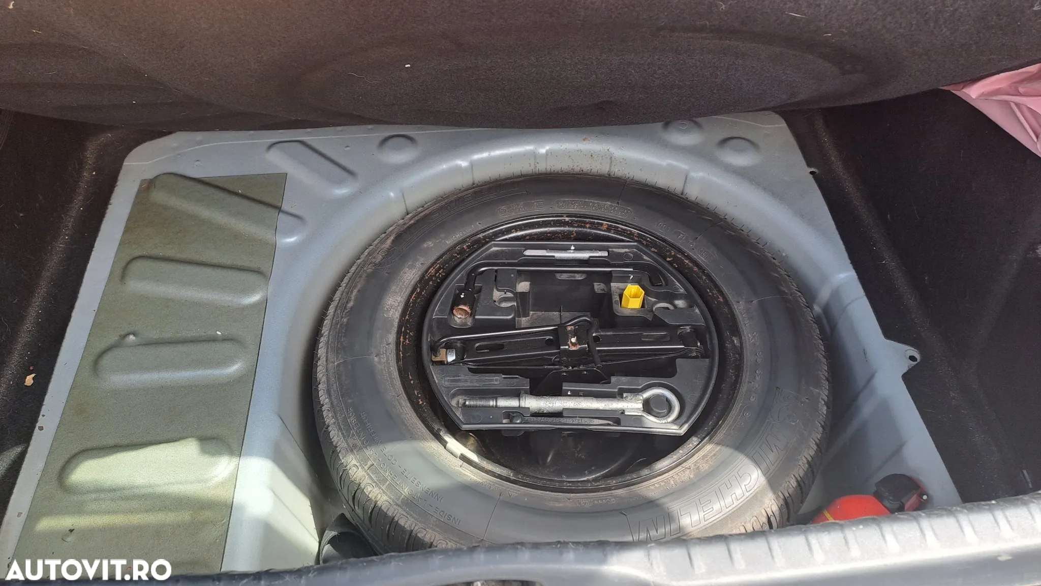 Peugeot 308 1.6HDi Confort Pack - 15