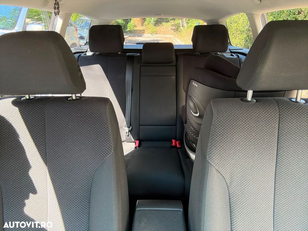 Volkswagen Passat 2.0 TDI Comfortline DPF - 14