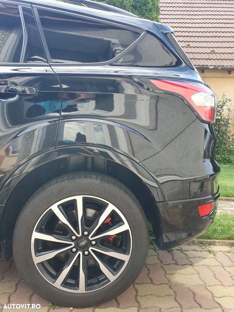 Ford Kuga 2.0 TDCi 4WD Powershift ST-Line - 15