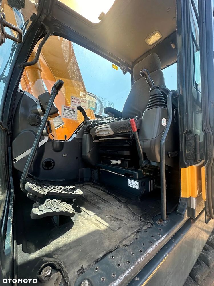 Hyundai Koparka Gąsienicowa HYUNDAI ROBEX 145 LCR-9 - 17