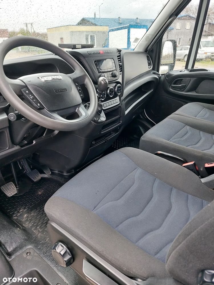 Iveco 35C/ silnik 3.0/ winda Dholandia 750 kg/ Francja - 15