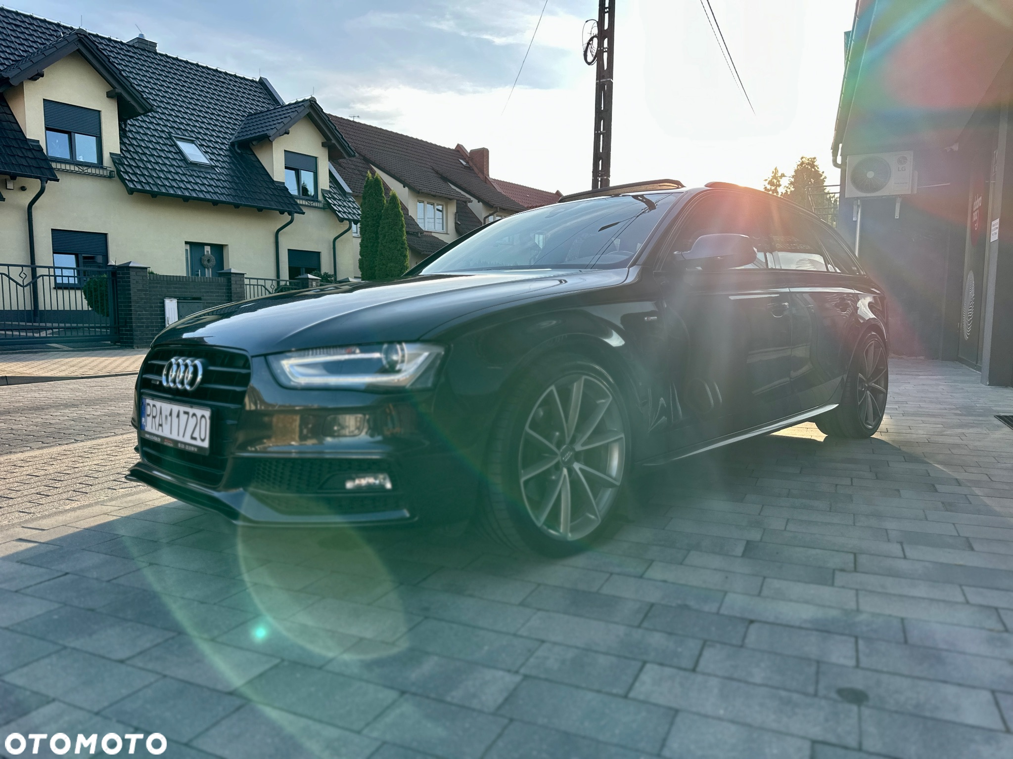Audi A4 Avant 2.0 TDI DPF clean diesel quattro S tronic S line Sportpaket - 26