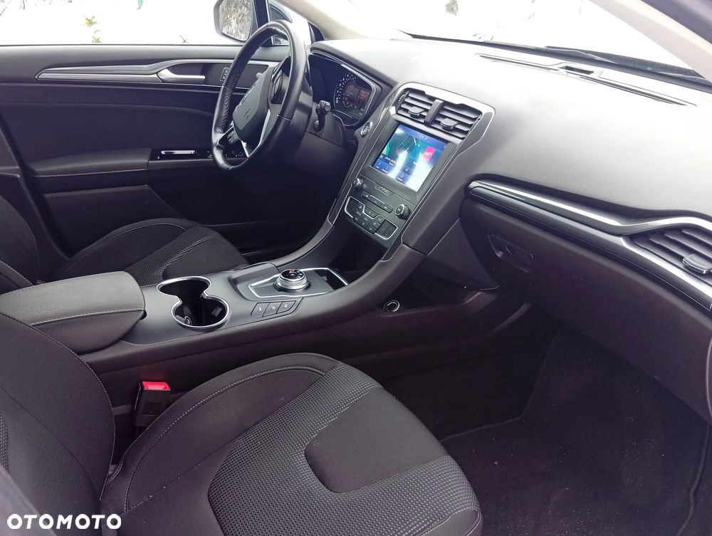 Ford Mondeo 2.0 EcoBlue Titanium - 14