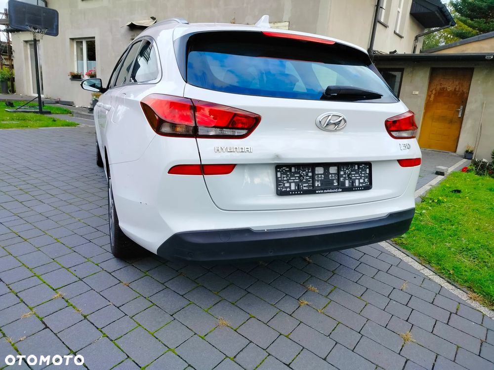 Hyundai i30 - 10