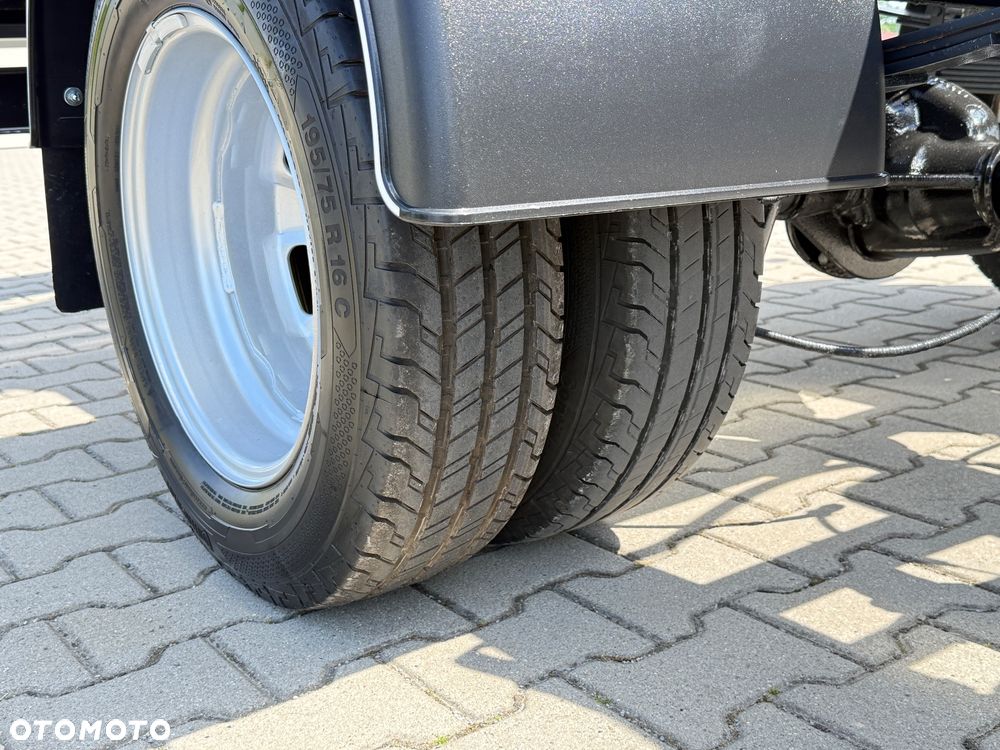 Iveco DAILY 50-180 3.0 HPI 180KM WYWROTKA 3-stronna ! 99 tyś km!  HAK! Jak Nowy!! - 30
