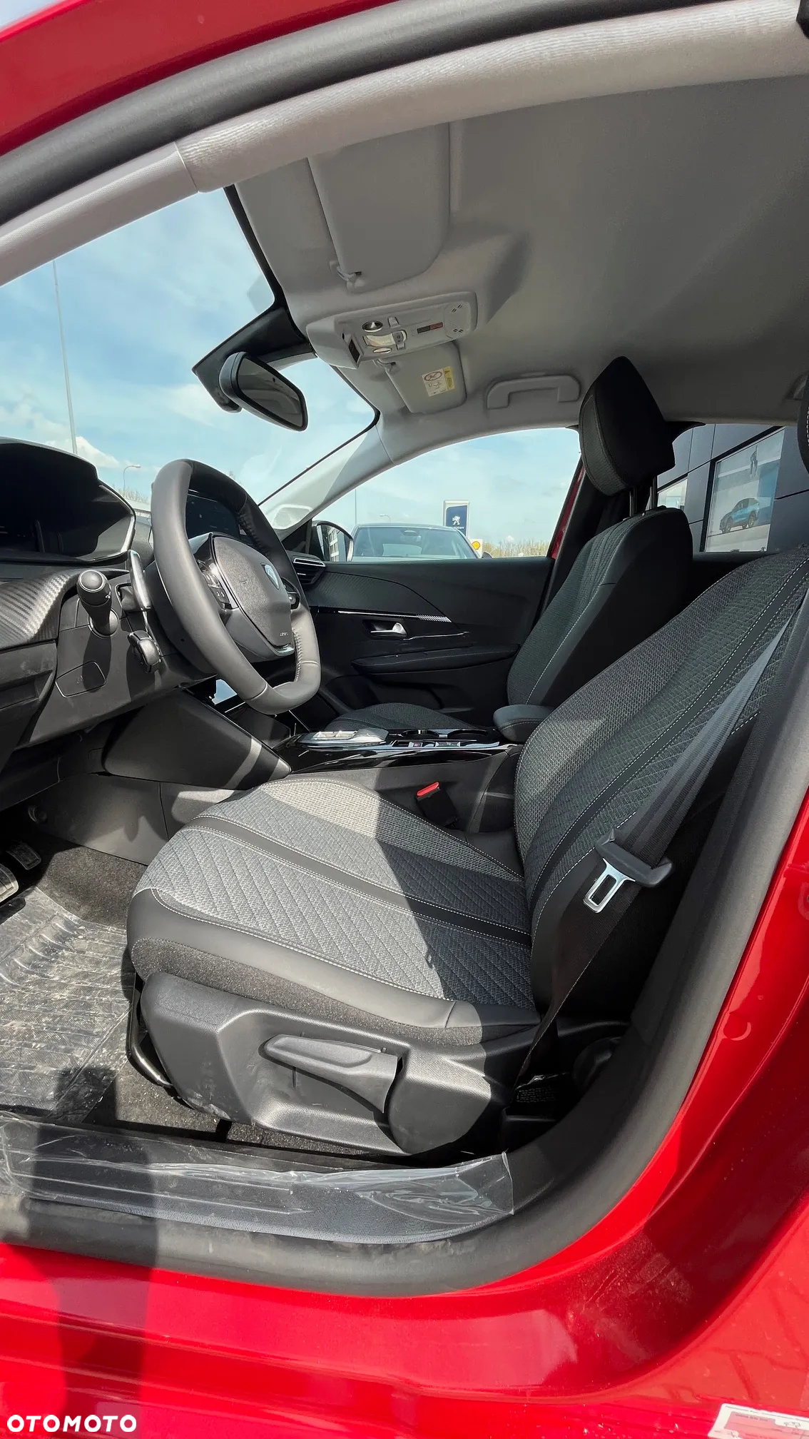 Peugeot 208 1.2 mHEV Allure - 15