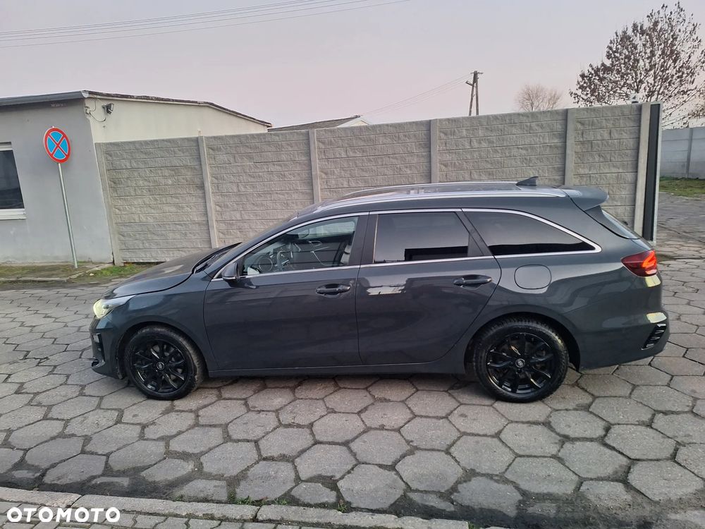 Kia Ceed 1.6 CRDi Platinum Edition - 4