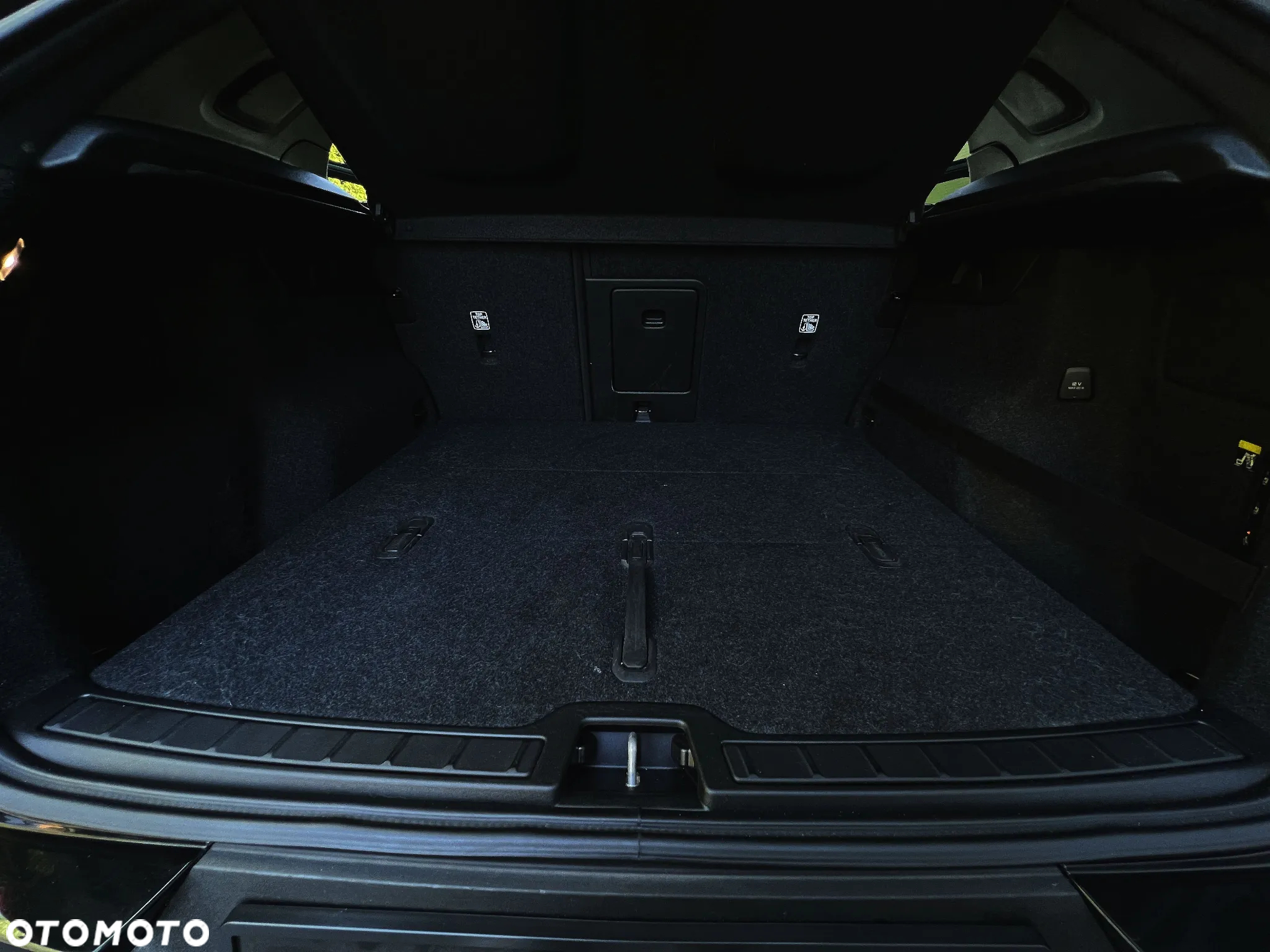 Volvo XC 40 D4 AWD Geartronic Momentum - 22