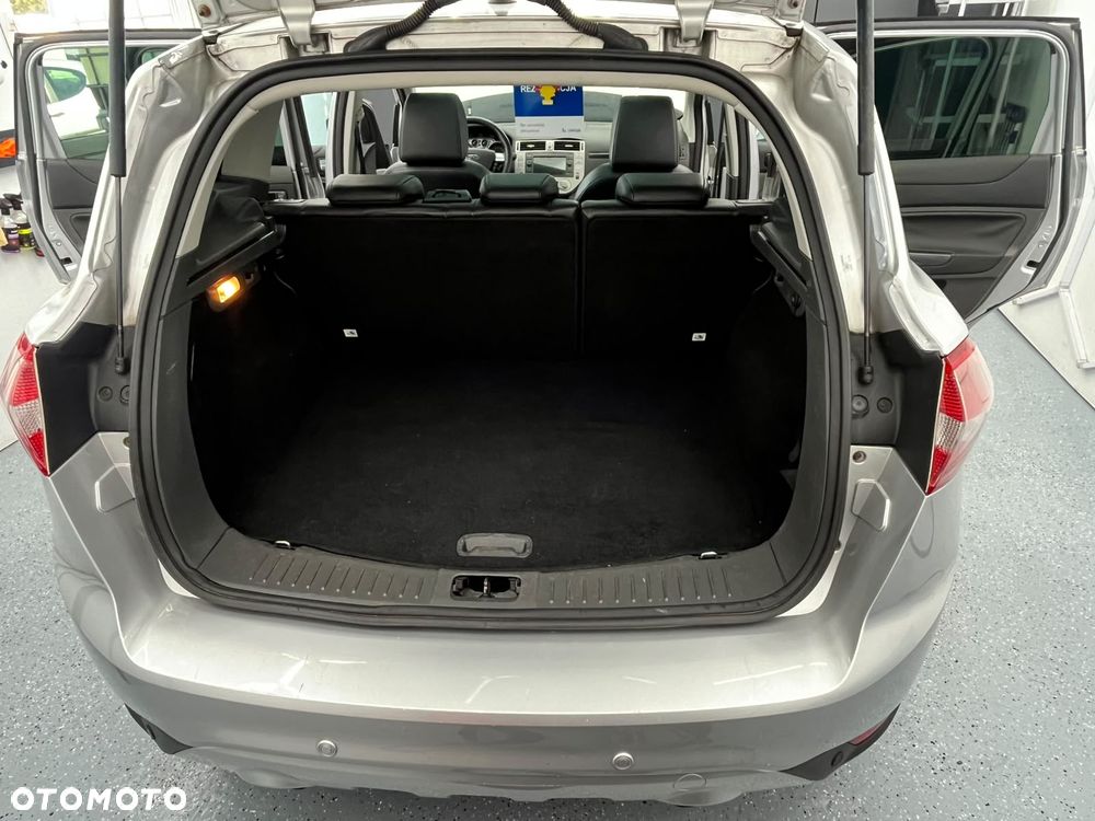 Ford Kuga 2.0 TDCi Titanium - 32