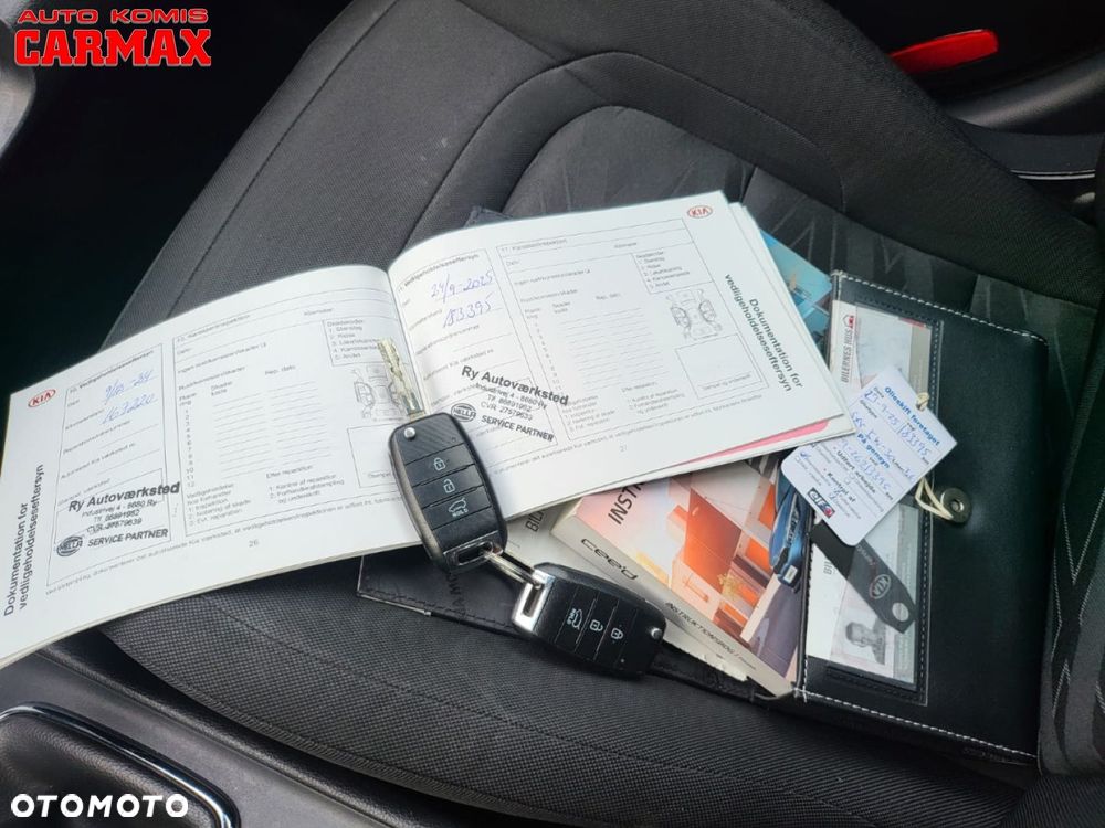 Kia Ceed 1.4 CVVT ISG Dream Team Edition - 35