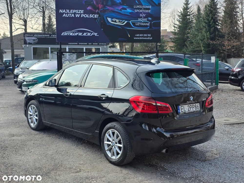BMW Seria 2 218i - 5