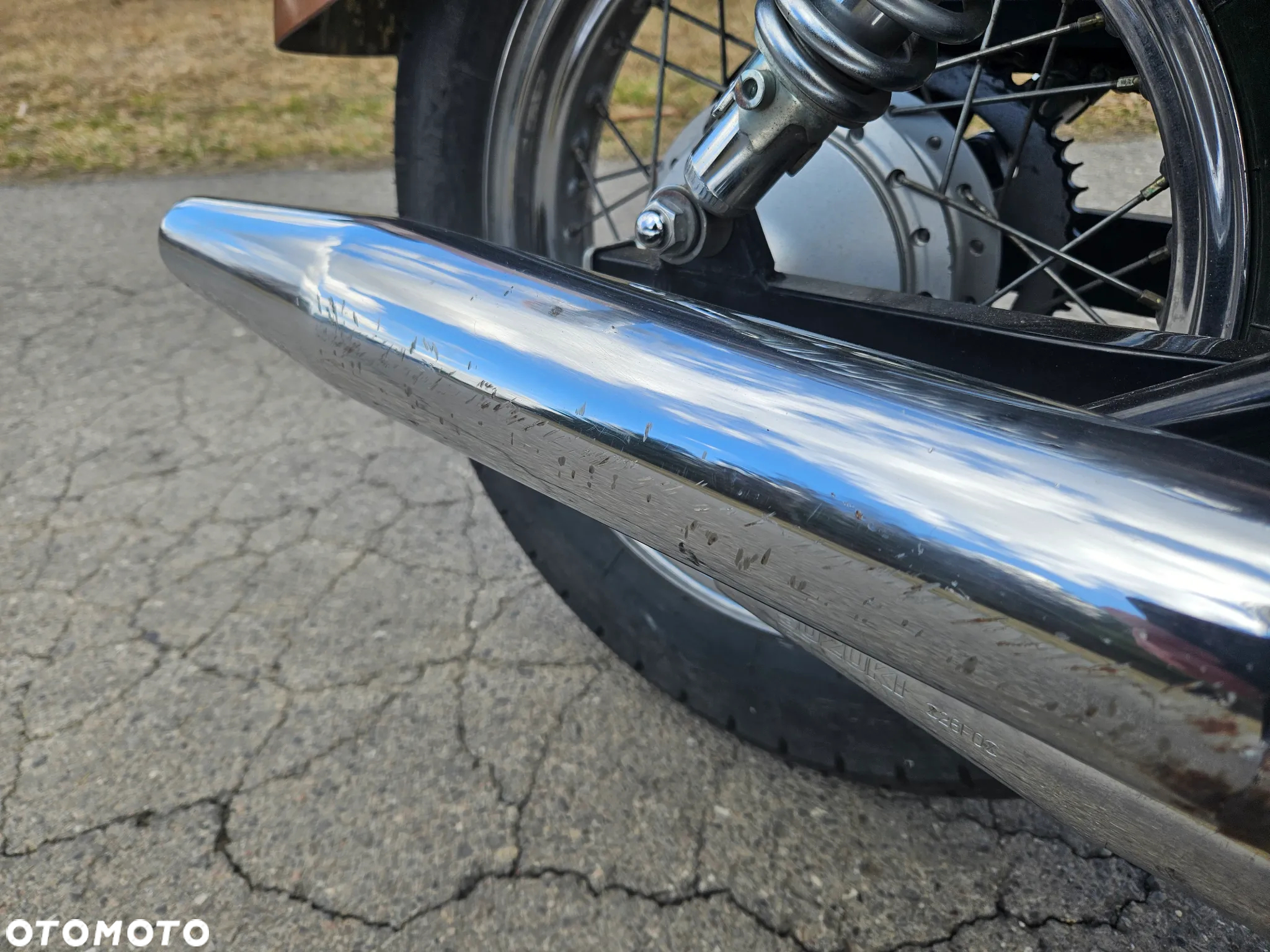 Suzuki Intruder - 8