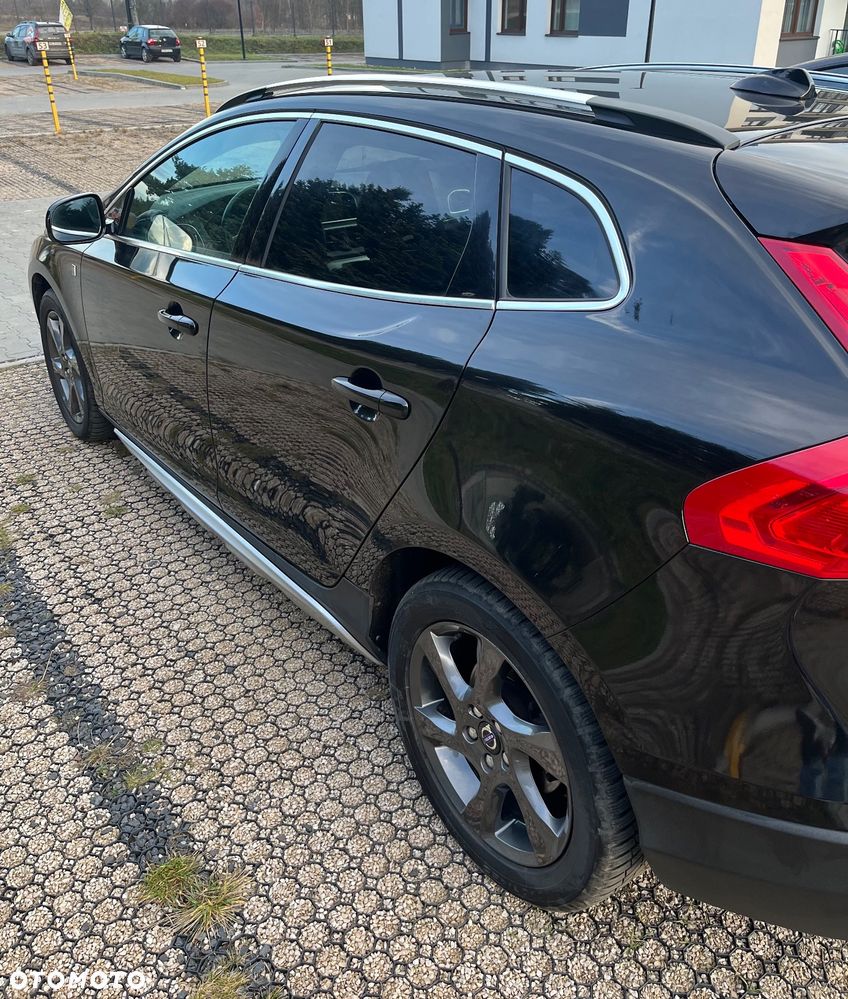 Volvo V40 D2 Ocean Race - 13