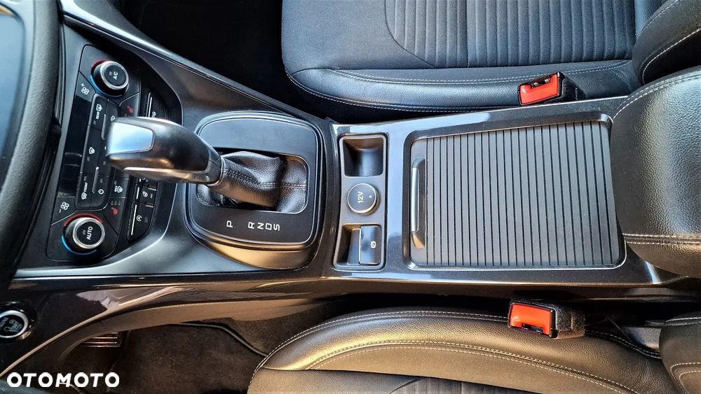 Ford Kuga 2.0 TDCi 4WD Titanium Plus - 13