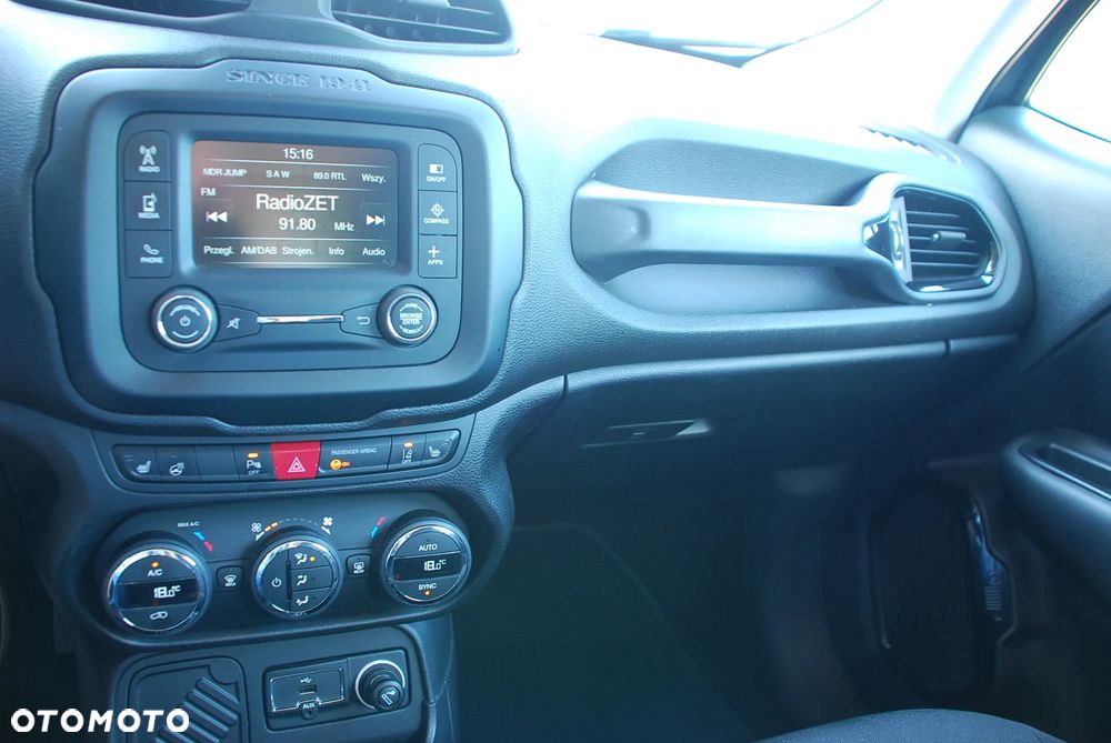 Jeep Renegade 1.4 MultiAir Limited - 25
