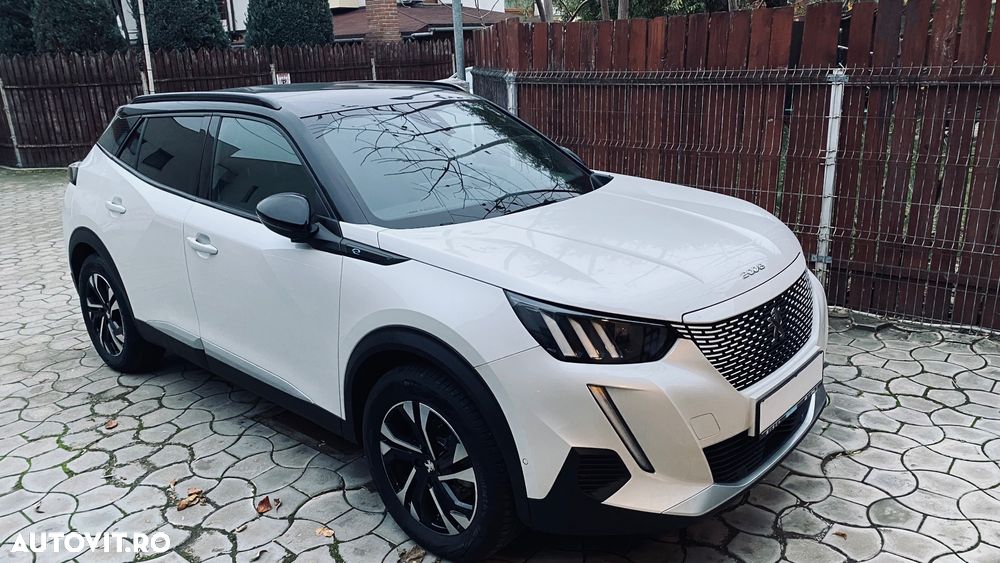 Peugeot 2008 e-2008 50 kWh GT - 1