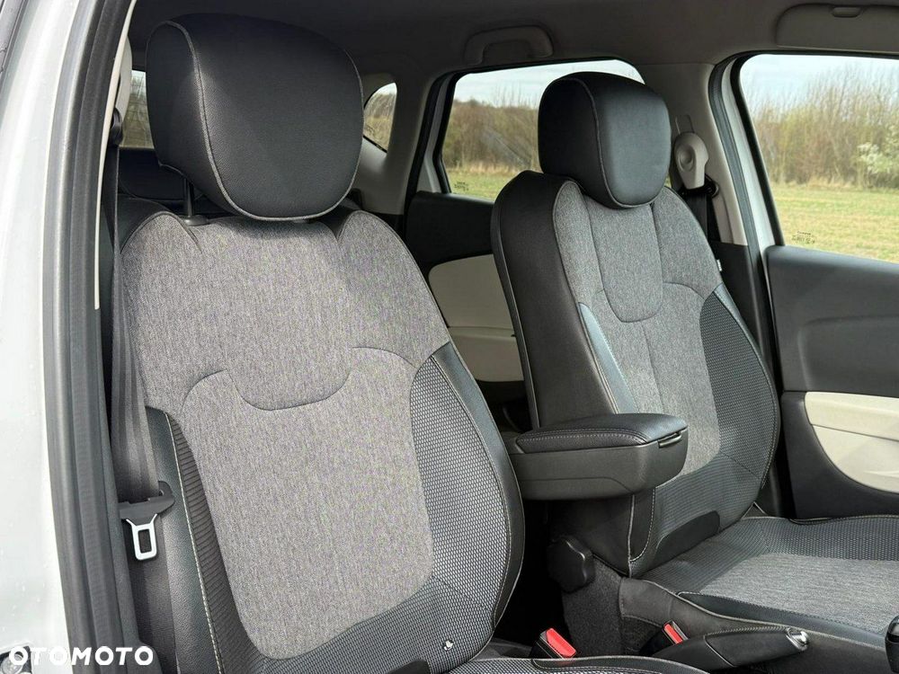 Renault Captur 1.2 Energy TCe XMOD - 19