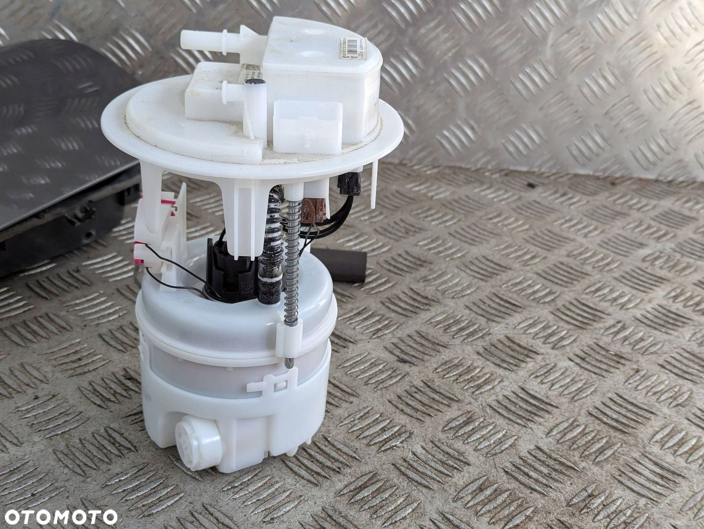 Citroen C4 X C4X 2020-2025 1.2 PureTech Pompa paliwa - 6