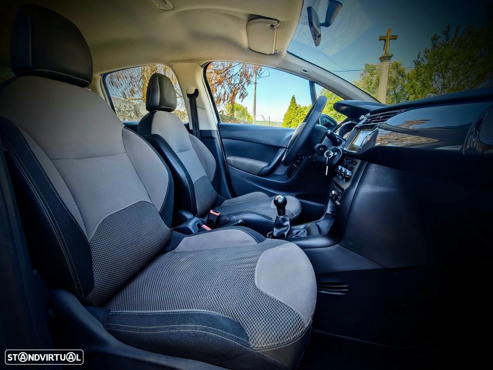 Citroën C3 1.2 VTi Exclusive - 6