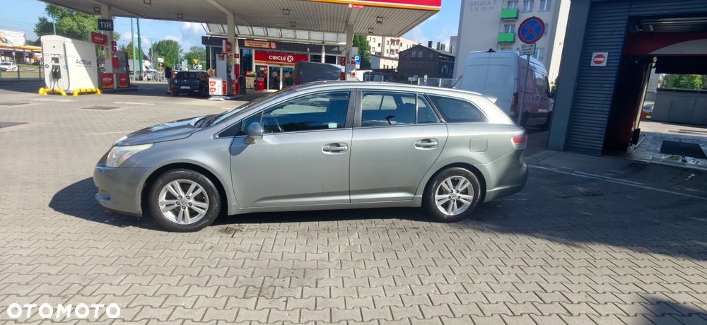 Toyota Avensis 2.0 D-4D Sol+NAVI - 3