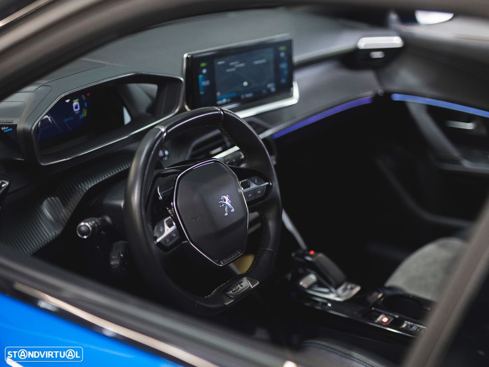 Peugeot e-2008 GT Pack - 15
