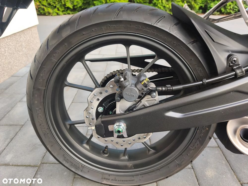 Honda CB - 17