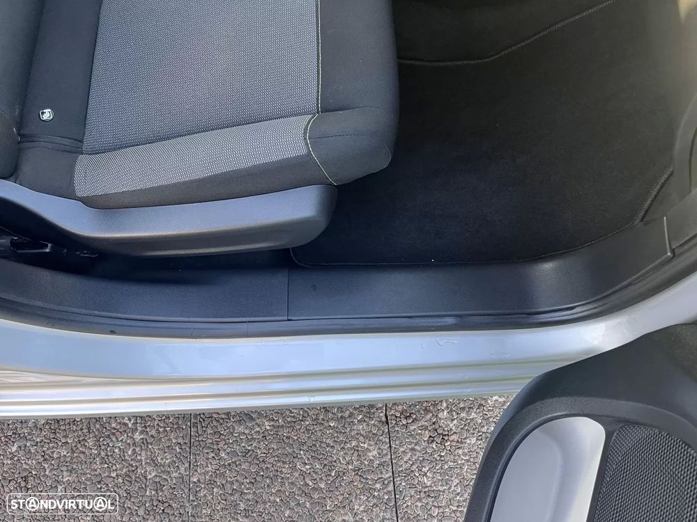 Citroën C3 1.2 PureTech Feel - 46