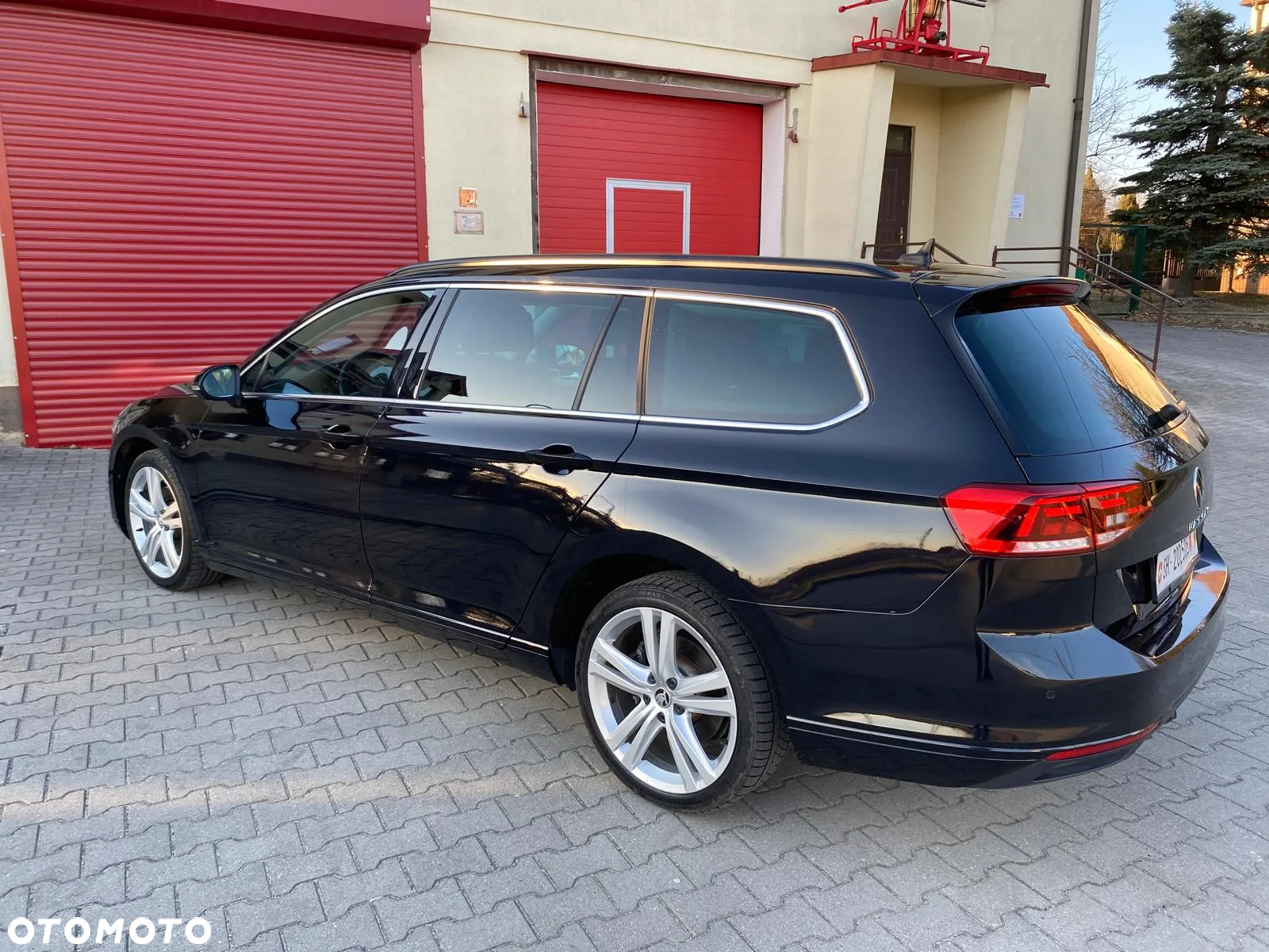 Volkswagen Passat 2.0 TDI EVO Elegance DSG - 4