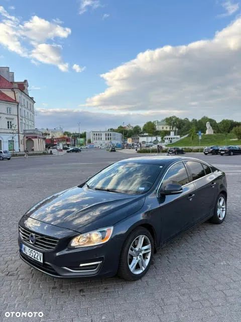 Volvo S60 2.5 T5 - 6