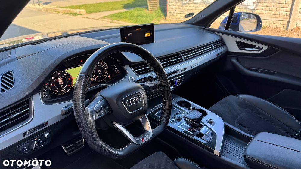 Audi Q7 - 37