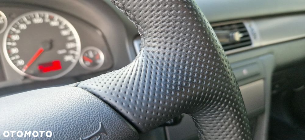 Audi A6 Avant 1.8T - 27