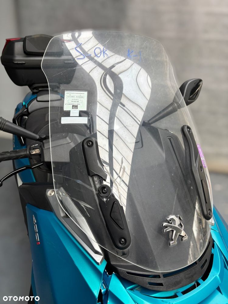 Peugeot Metropolis - 37