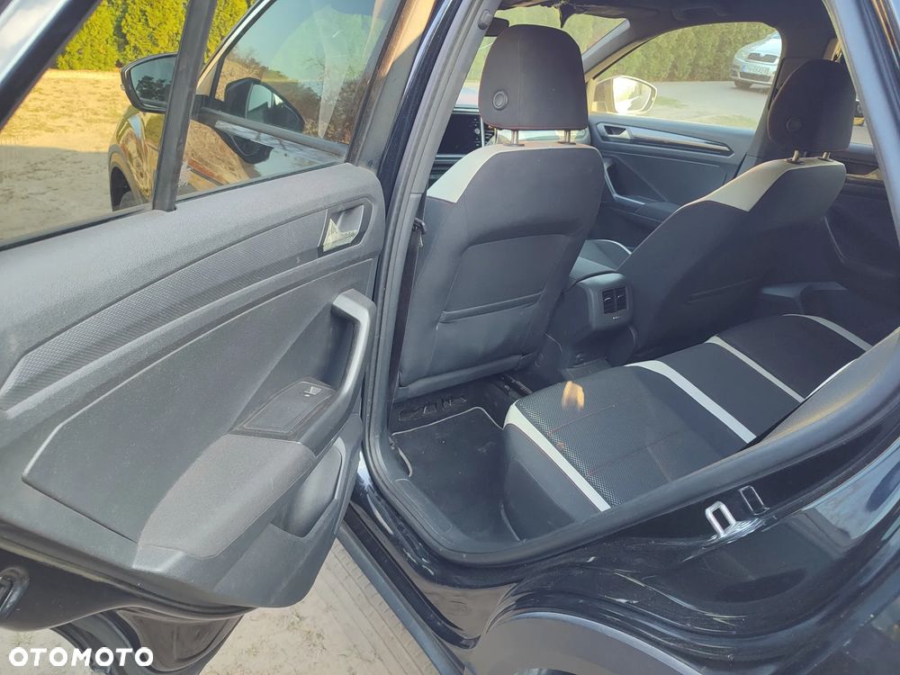 Volkswagen T-Roc 1.5 TSI GPF ACT Premium - 13