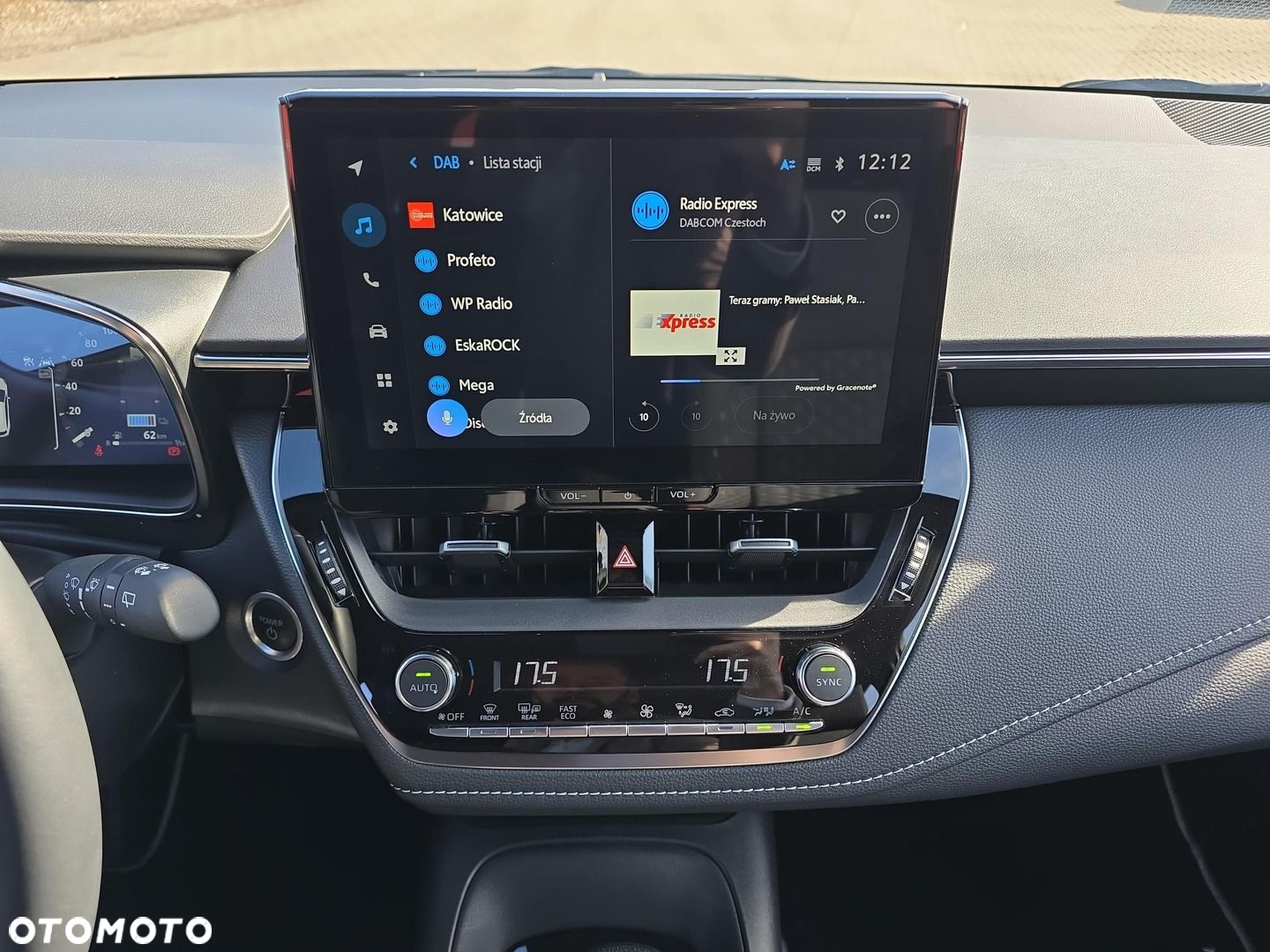 Toyota Corolla - 17
