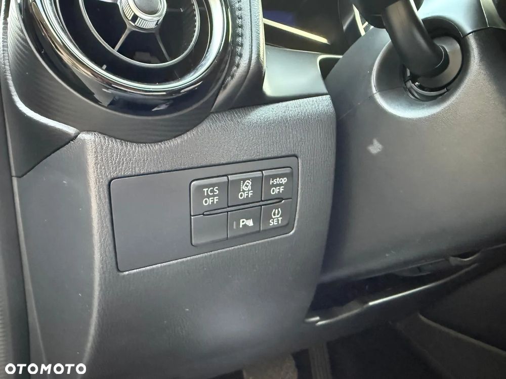Mazda CX-3 2.0 SkyPrestige - 17