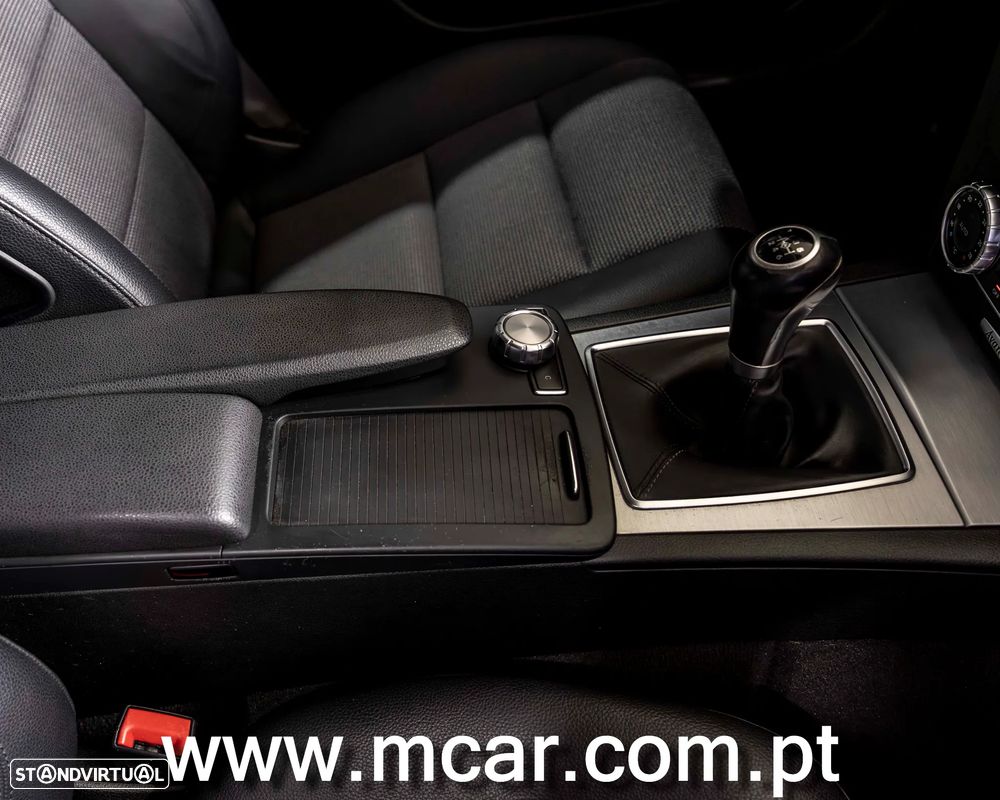 Mercedes-Benz C 220 CDI DPF BlueEFFICIENCY - 25