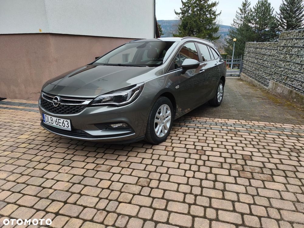 Opel Astra 1.6 CDTI Sport - 8