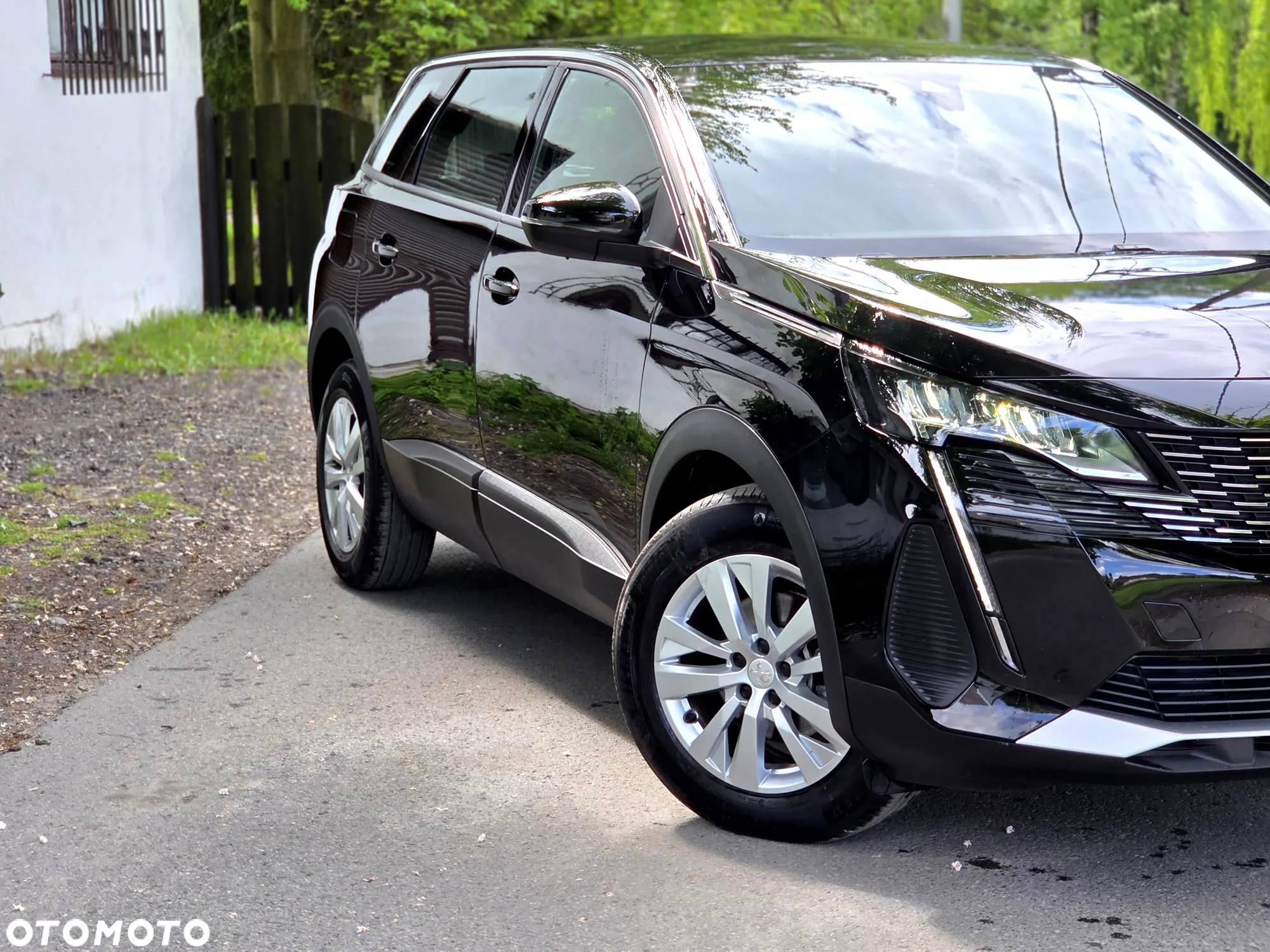 Peugeot 5008 1.2 PureTech Road Trip S&S EAT8 - 20